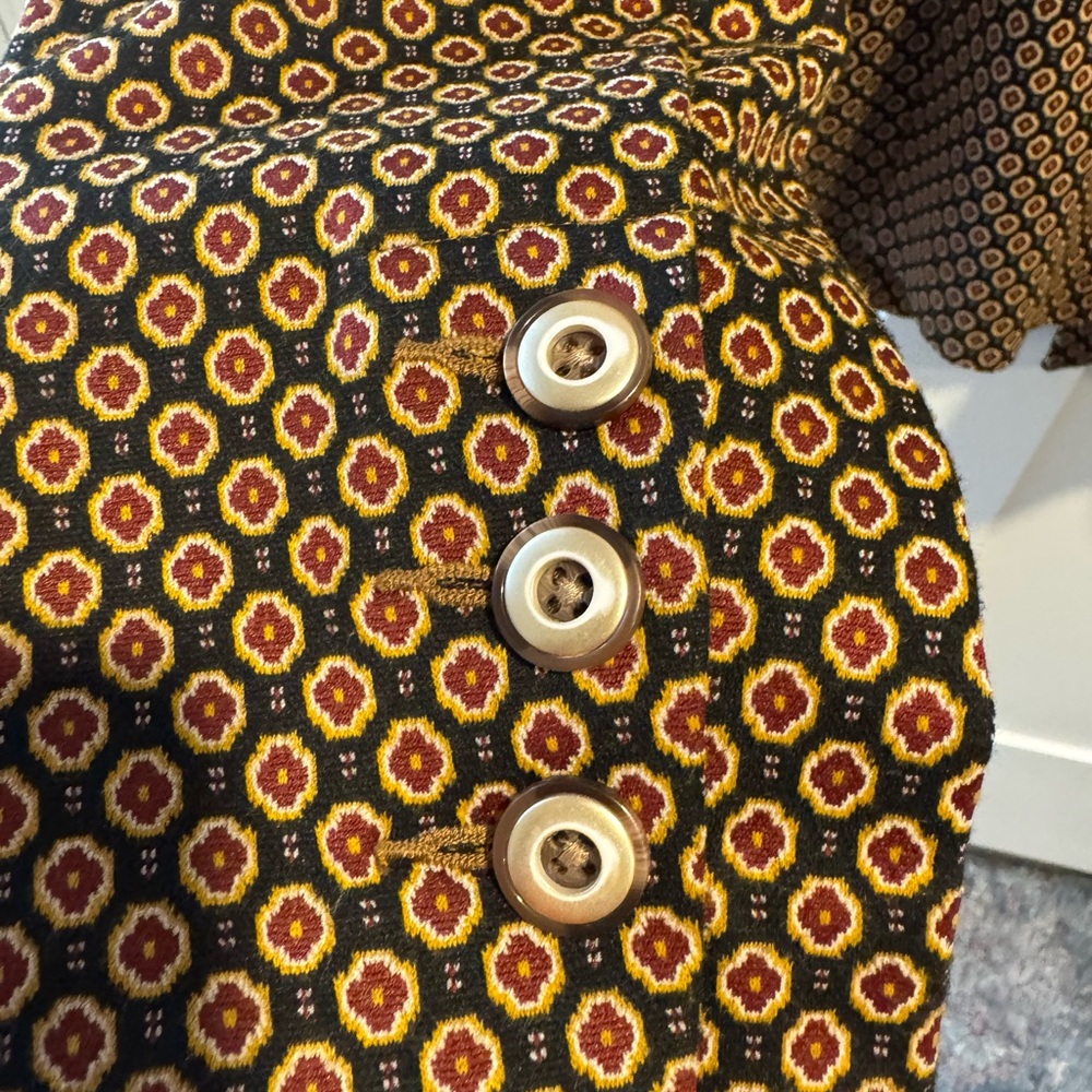 CAbi Dandy Blazer # 4677 - Picture 7 of 9